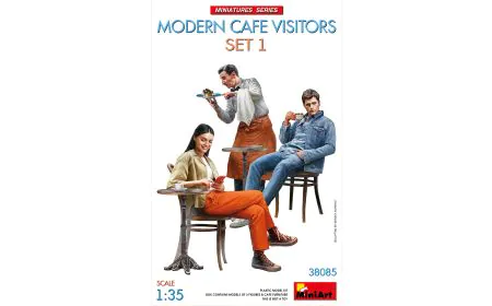 Miniart 1:35 - Modern Cafe Visitors Set #1