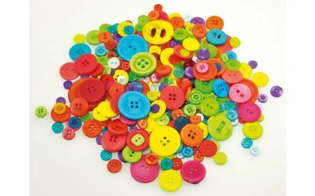 Playbox - Buttons (Various) - 500g (Dam-Box)