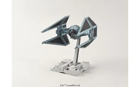 Revell 1:72 - TIE Interceptor (Bandai)