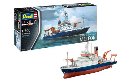 Revell 1:300 - German Research Vessel Meteor