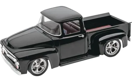 Revell Monogram 1:25 - Ford FD-100 Pickup (Damaged Box)