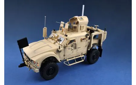 Trumpeter 1:72 - US M1240 M-ATV MRAP