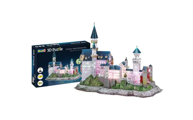 Revell 3D Puzzle - Neuschwanstein Castle (LED)