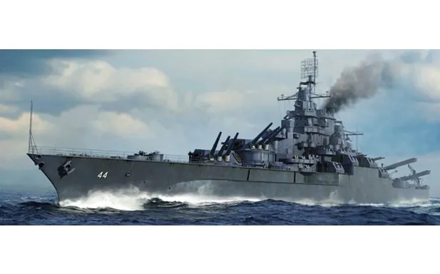 Trumpeter 1:700 - USS California BB-44 (1945)