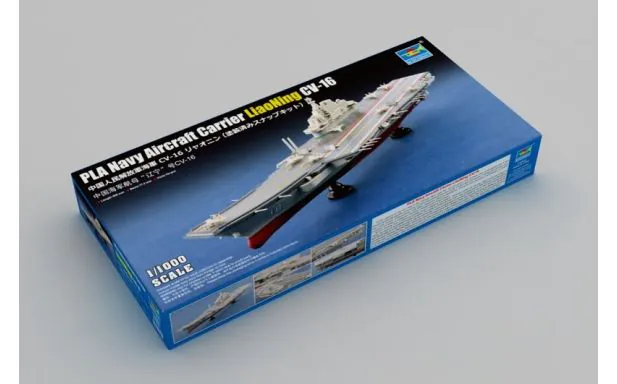 Trumpeter 1:1000- PLA Carrier LiaoNing CV-16 RAF 317 Sqdn